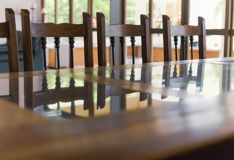 Hotel Chalet La Sofia By Majuva