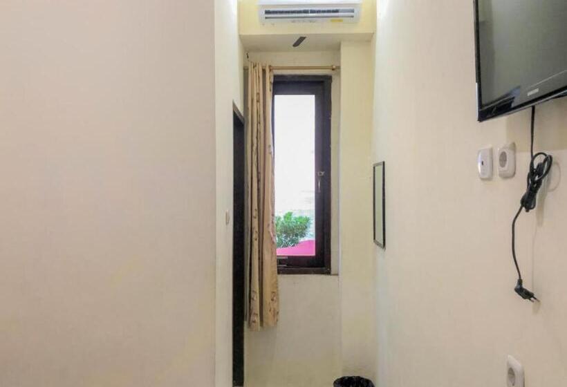 فندق Lido 88 Sorong Mitra Reddoorz