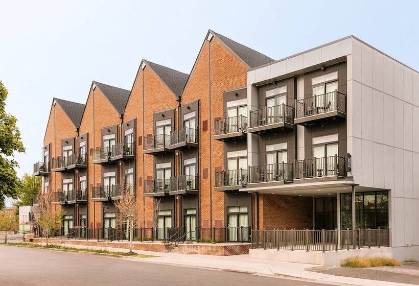 هتل Sonder The Chorus