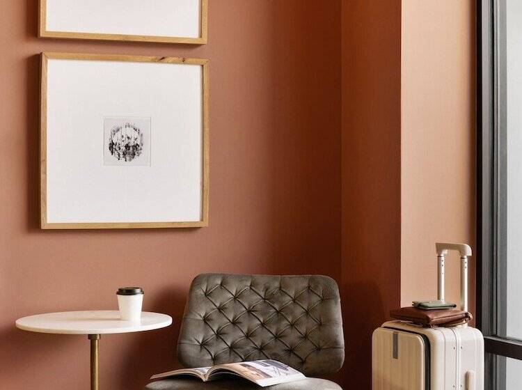 هتل Sonder The Chorus