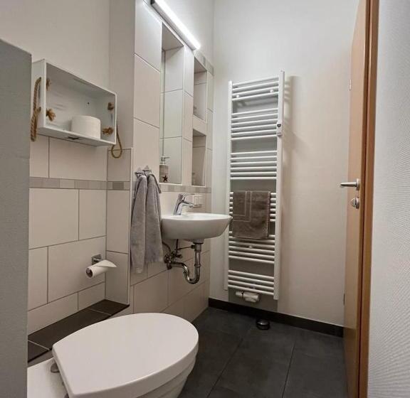 פנסיון Ferienunterkunft Mit 4 Doppelzimmern In Einbeck!!