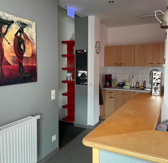 פנסיון Ferienunterkunft Mit 4 Doppelzimmern In Einbeck!!