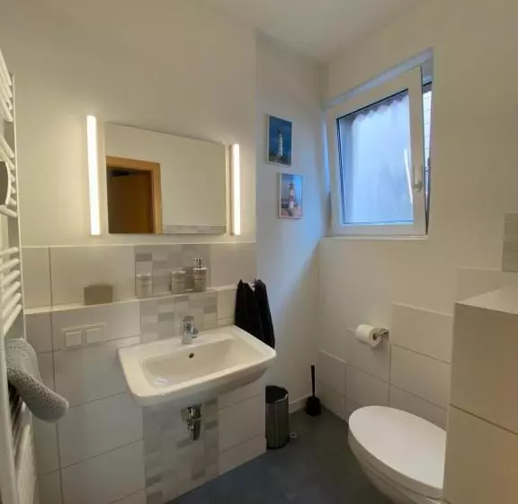 Majatalo Ferienunterkunft Mit 4 Doppelzimmern In Einbeck!!