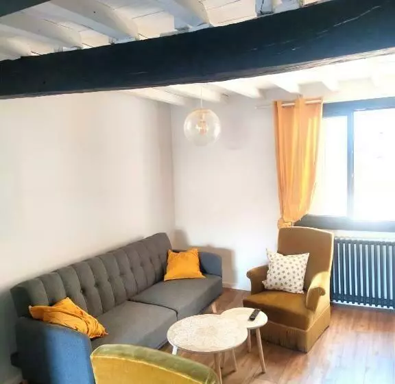 ユースホステル Belle Chambre Privée Avec Lit Double Dans Pamiers