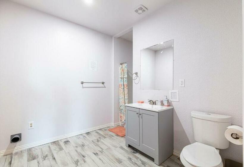 فندق صغير Old Texas Bunkhouse