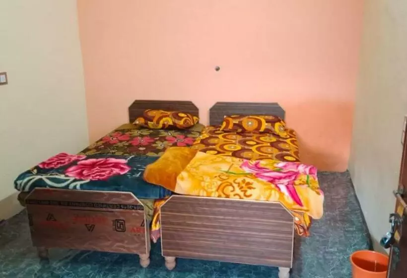 Hotelli Kaidarnath By Wb Inn