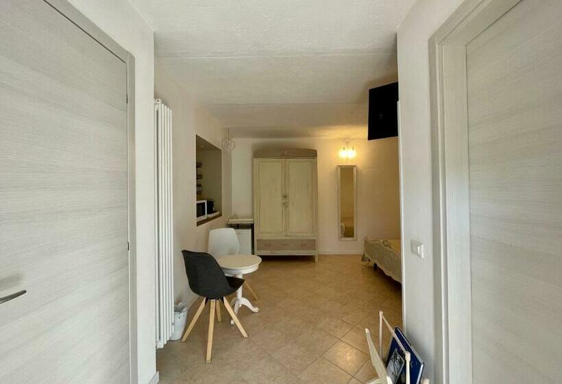 پانسیون Dépendance La Nicchia