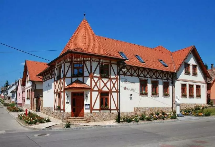 Aamiaismajoitus (B&B) Szent Anna étterem és Panzió