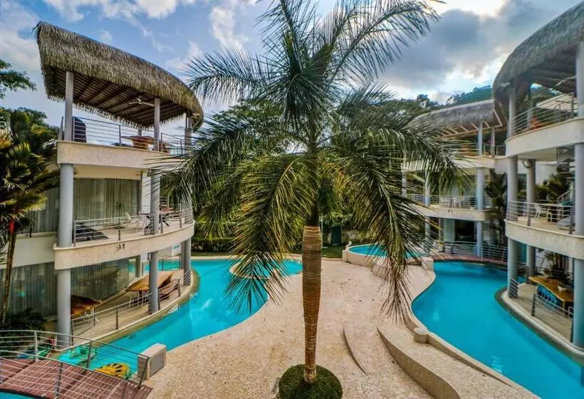 Hotelli Hermosa Wave C2