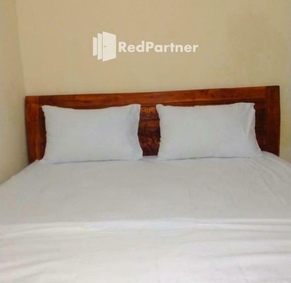 Szálloda Navisha Guest House Syariah Near Exit Tol Batang Redpartner