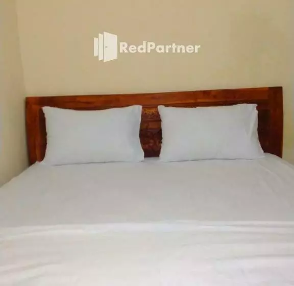 ホテル Navisha Guest House Syariah Near Exit Tol Batang Redpartner