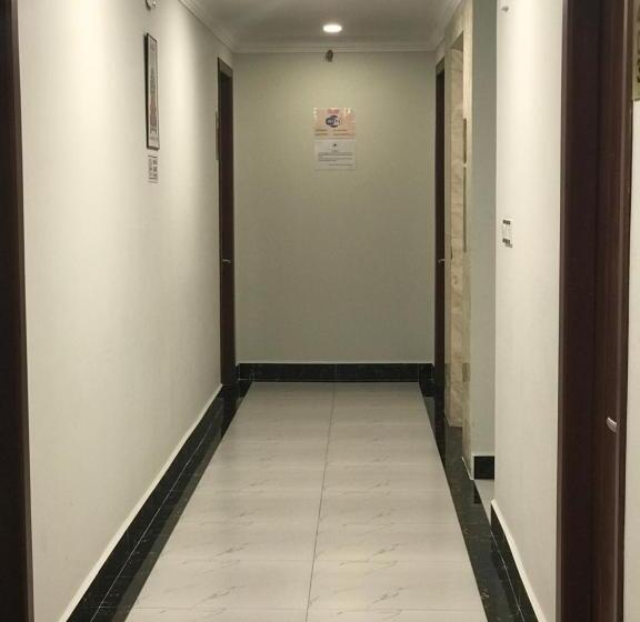 Pensió Lk Apartment &