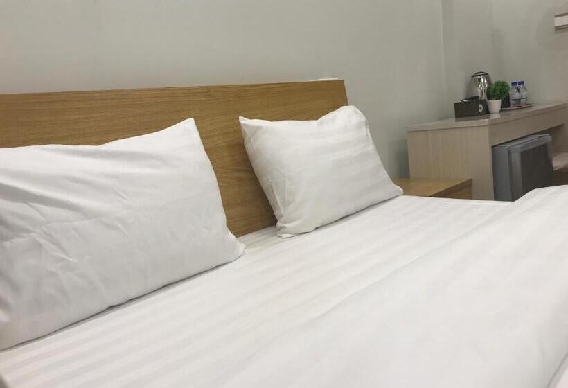 Pensió Lk Apartment &