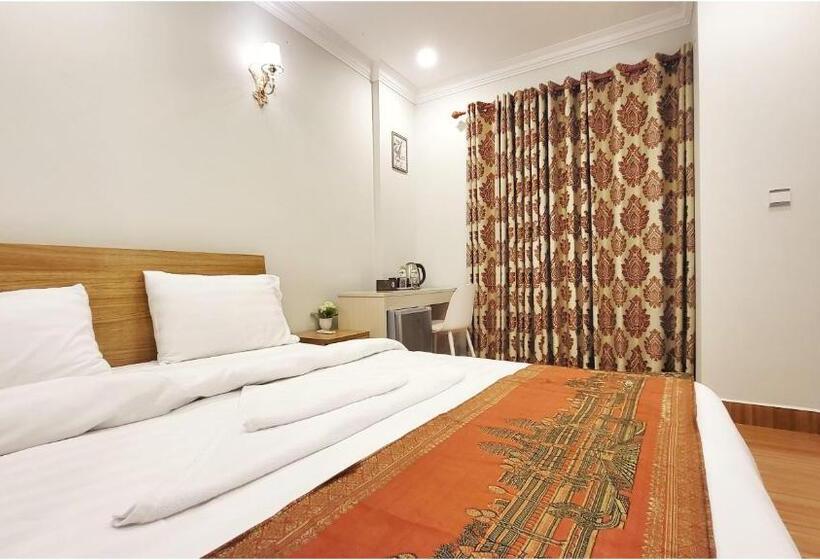 Pensió Lk Apartment &