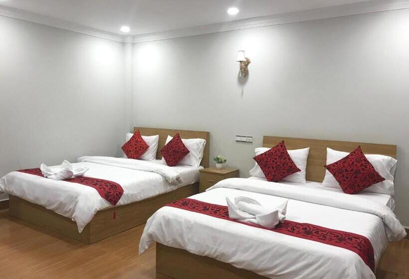 Pensió Lk Apartment &