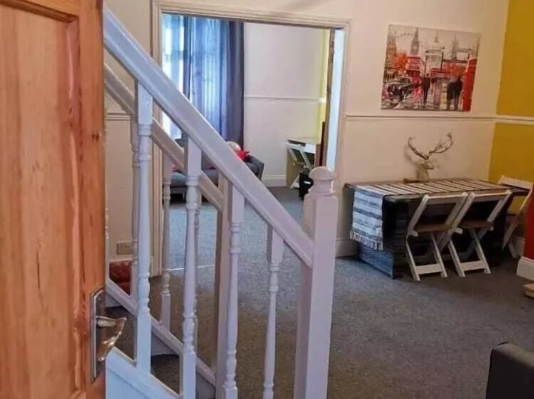 Majatalo The Vacationers   Pvt Rooms With Shared Bath