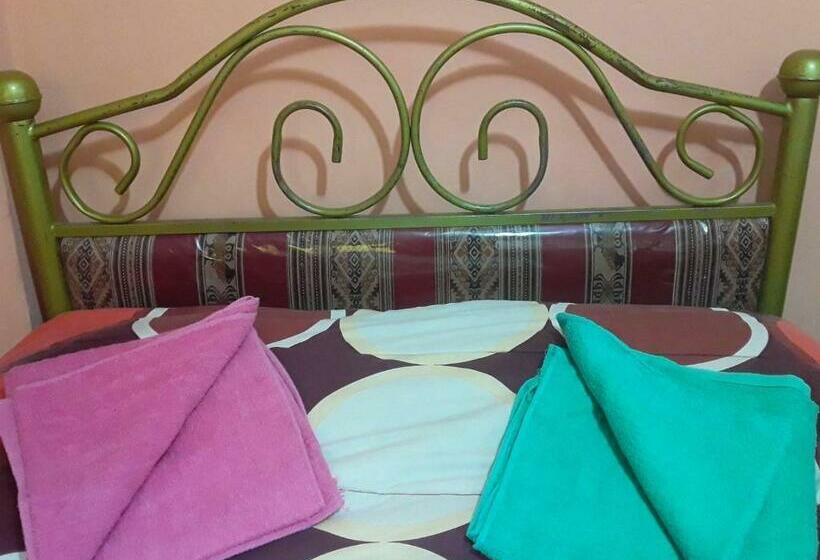 Arco Iris Hostel Room