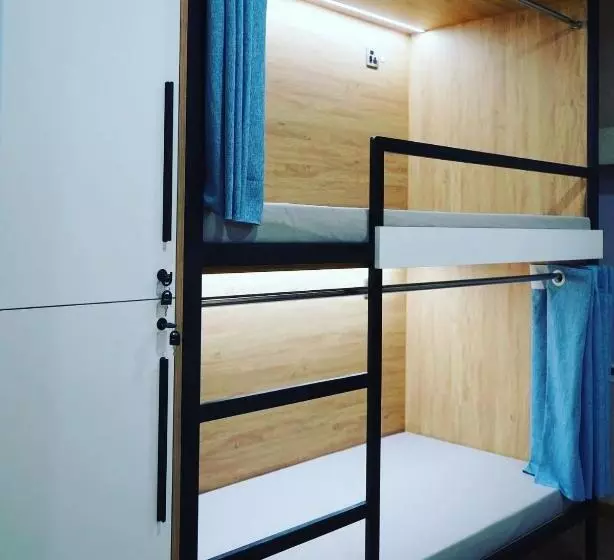 Hostelone