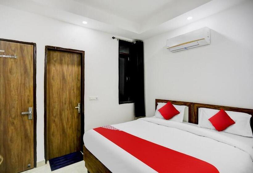 Отель Flagship 93499 Belmond