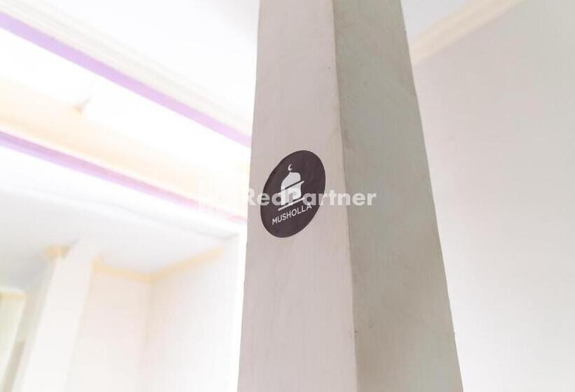 Hotell Wisma Aini Syariah Mitra Reddoorz