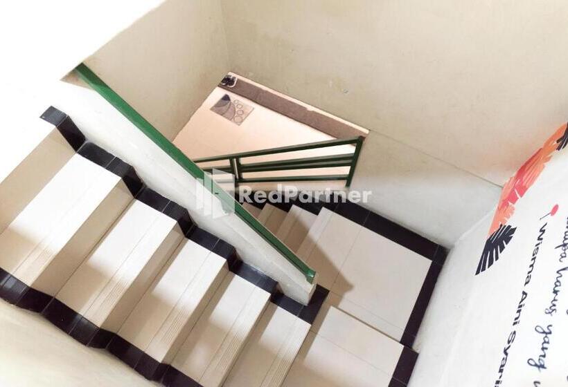 Hotell Wisma Aini Syariah Mitra Reddoorz
