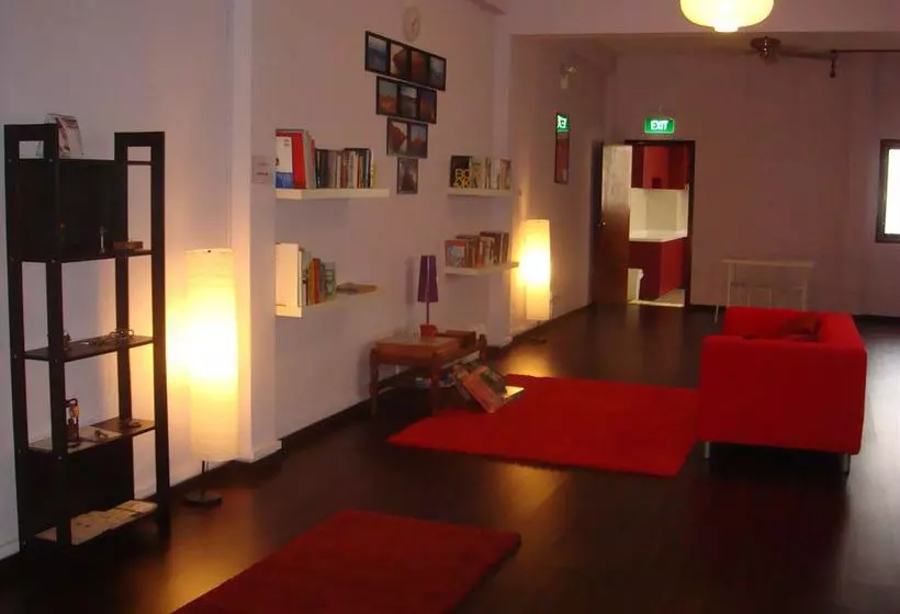 تختخواب و صبحانه Gusti Bed&Breakfast