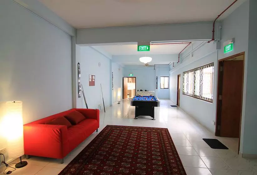 تختخواب و صبحانه Gusti Bed&Breakfast