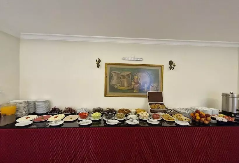 בית מלון כפרי Ave Maria