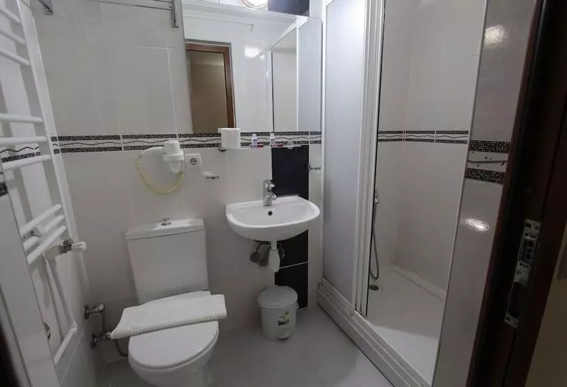 בית מלון כפרי Ave Maria