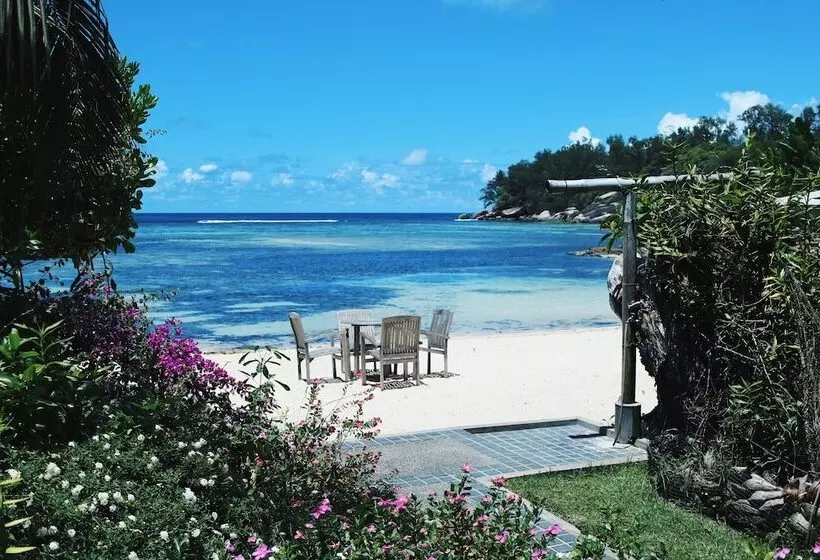 Crown Beach Hotel Seychelles