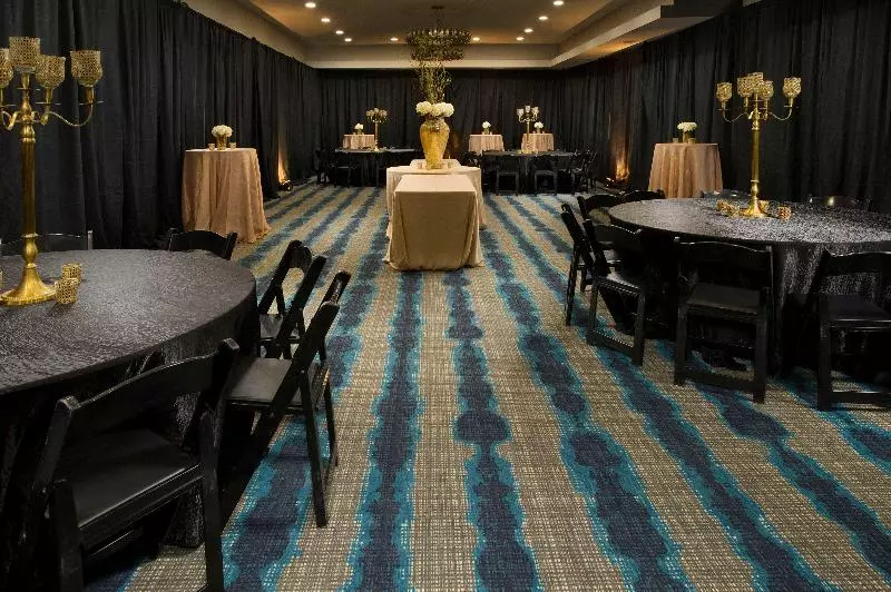 Holiday Inn Express Hotel & Suites Waco South, An Ihg