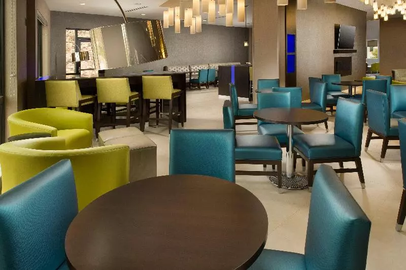 Holiday Inn Express Hotel & Suites Waco South, An Ihg