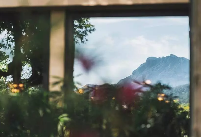 Les Lodges Sainte Victoire Hotel & Spa