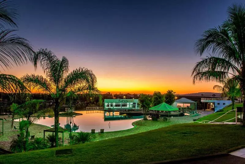 酒店 Ramada By Wyndham Furnaspark