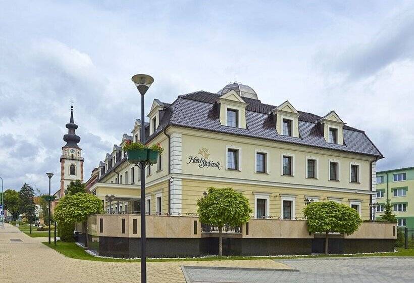 בית מלון כפרי Stefanik