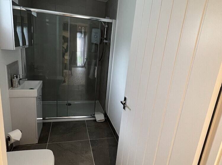 فندق The Castle Inn