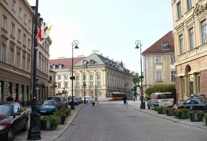 Miodowa Street P&o Serviced Apartments