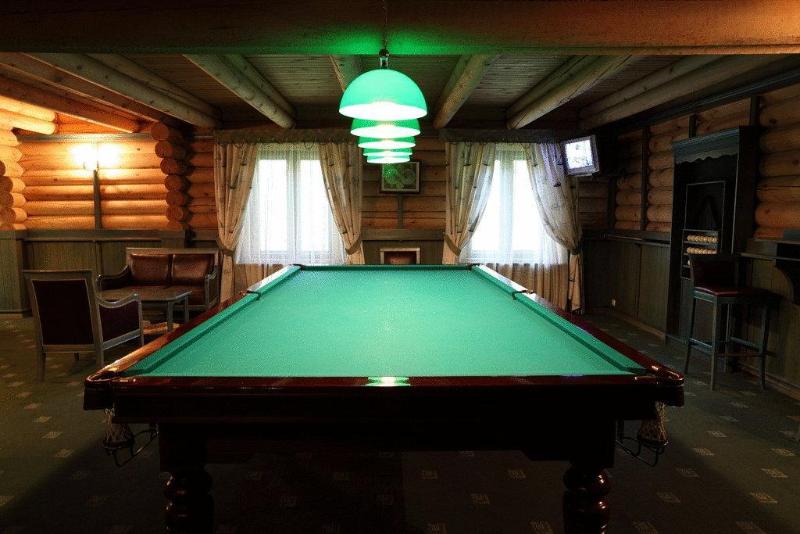 Novy Bereg Hotel Yacht Club