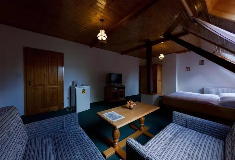 پانسیون Penzion Linhart