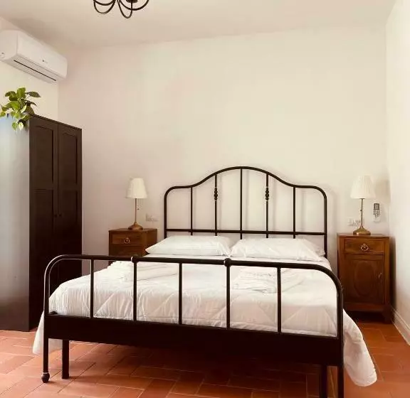 Aamiaismajoitus (B&B) Il Casale Dei Calanchi