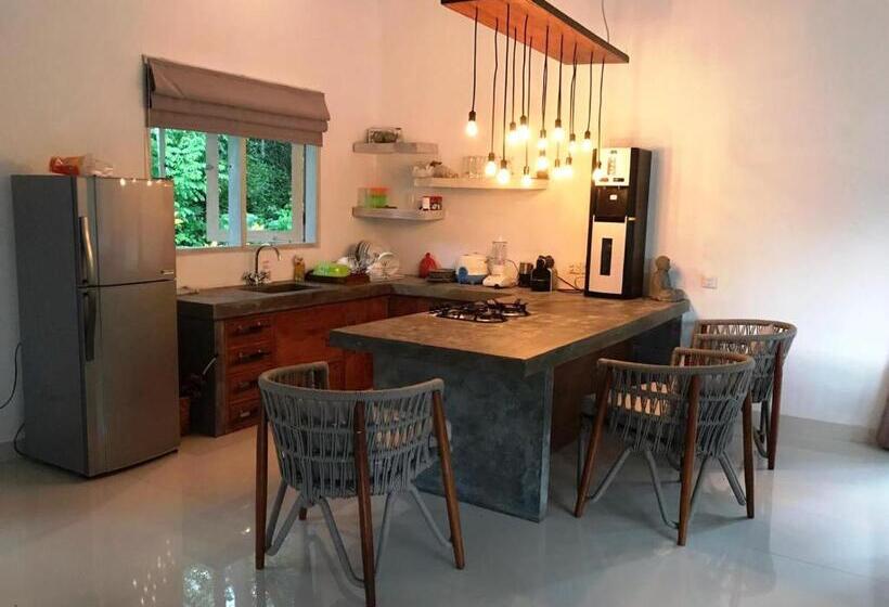 酒店 Balian Bliss Retreat Bungalow & Villas