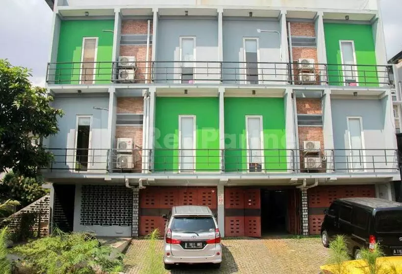 ホテル Bsd Victory Homestay Mitra Reddoorz
