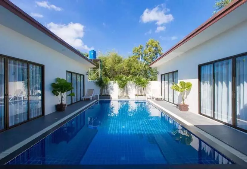 Hotelli The Casita Phuket