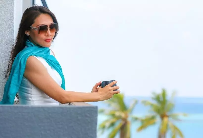 Ari Grand Hotel & Spa