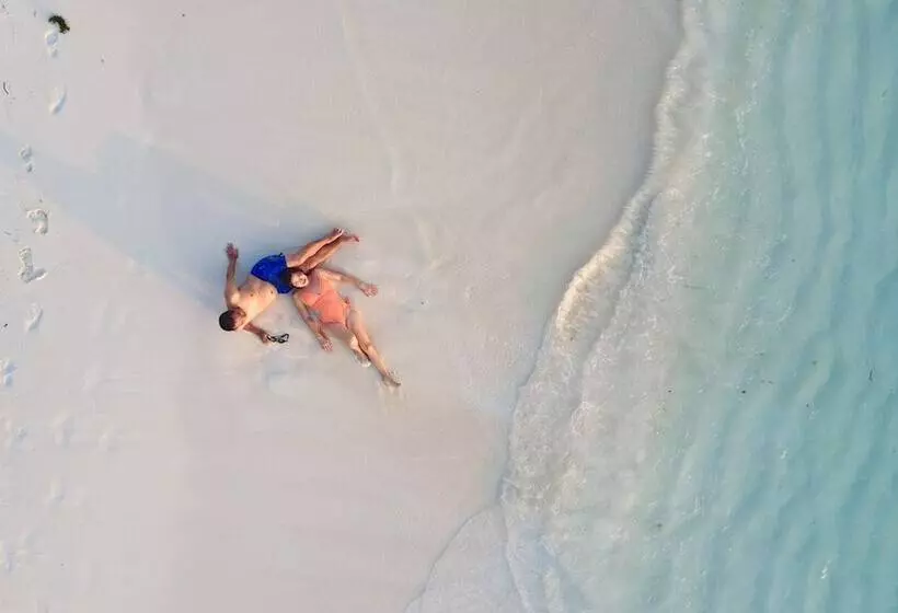 Ari Grand Hotel & Spa