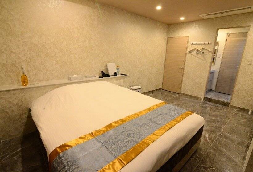 בית מלון כפרי Diamond