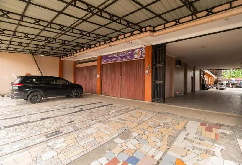 Hotelli Reddoorz Syariah Near Universitas Putra Indonesia Padang