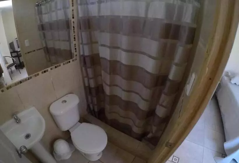 هاستل Hostal Cactus