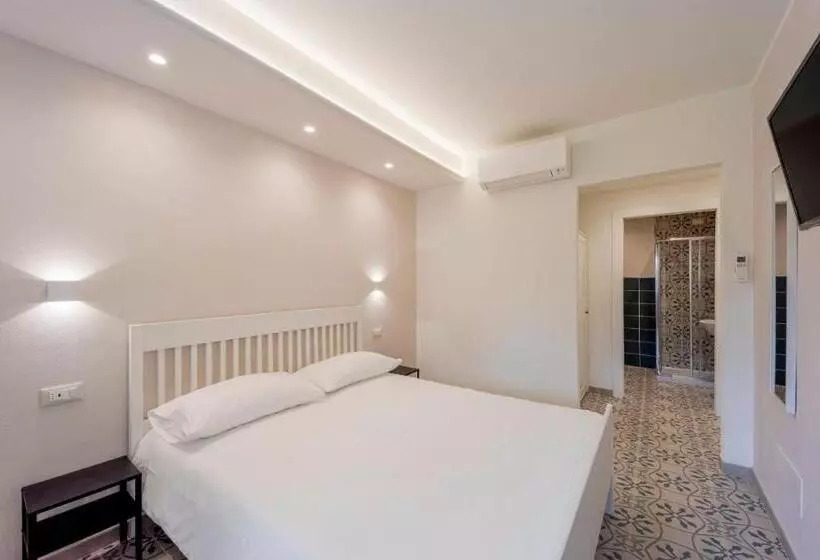 تختخواب و صبحانه Gli Ulivi Rooms And Breakfast