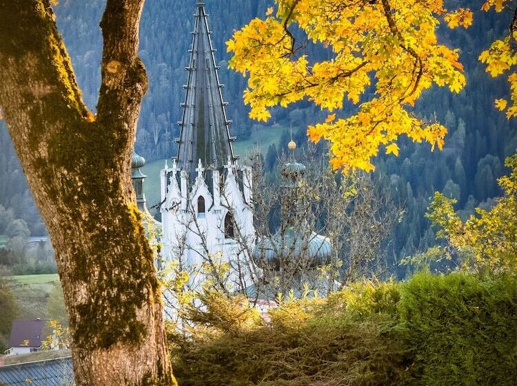 Hideaway Hotel Montestyria Chalets & Suiten